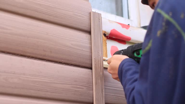 Storm Damage Siding Repair in Emerson, GA